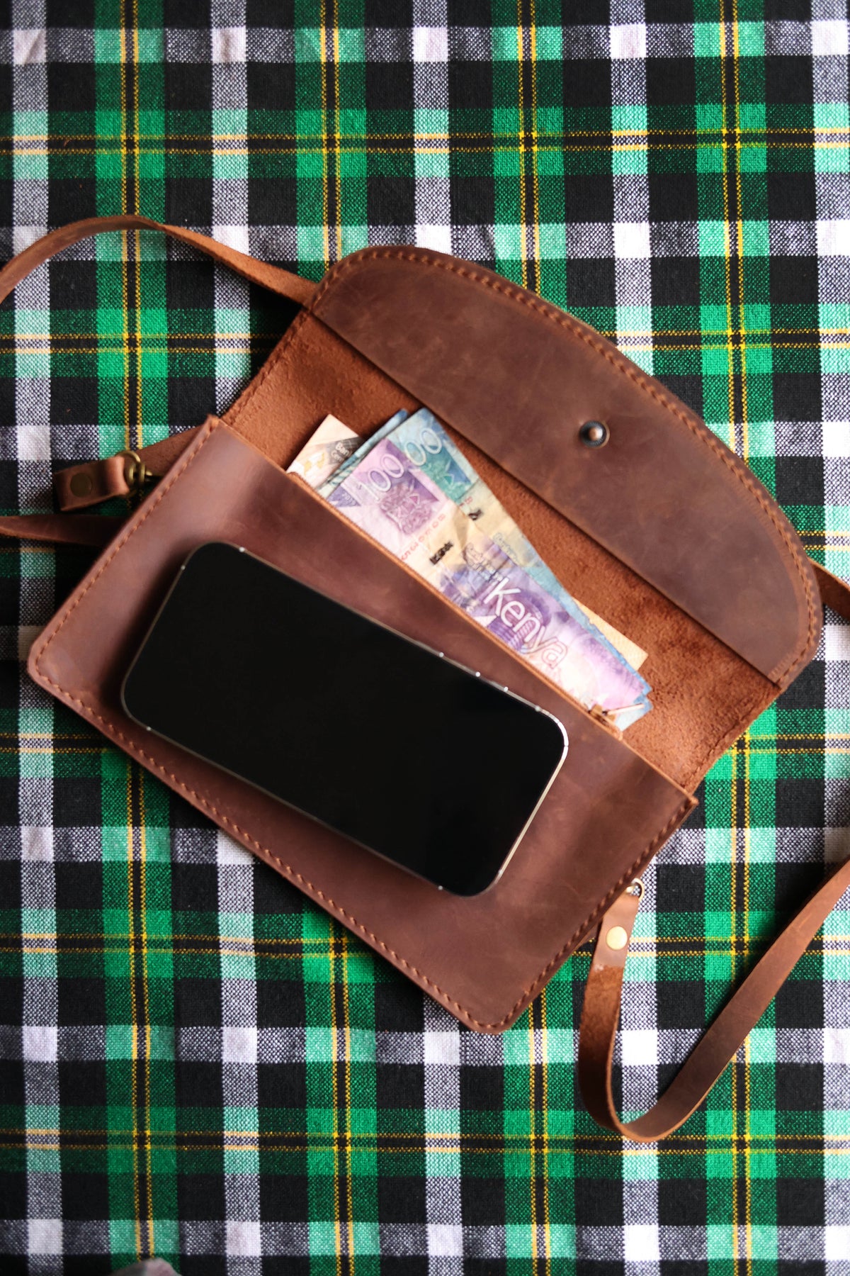 Safari Wallet